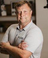 Book an Appointment with Mateusz Bednarczuk at Align Camana Bay