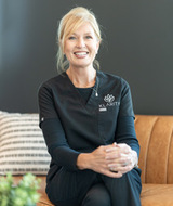 Book an Appointment with Kimberly Hensley at Klarity Greenwood